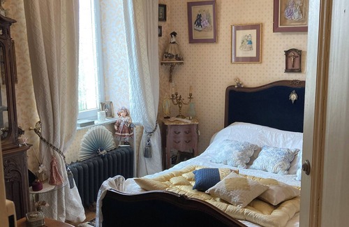 Lanloup Bed & Breakfast | Maison d'hotes la bichonnerie in lanloup PAIMPOL heated swimming pool and jacuzzi