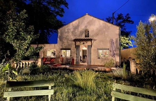 Avignon House | Maison Dartiste, Bord du Rhône