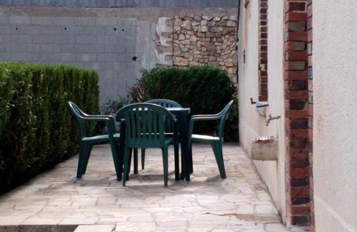 Chevannes House | Maison de 2 chambres avec jardin clos et wifi a Chevannes