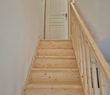 Saint-Amand-sur-Sevre Apartment | Maison de Bourg St Amand 5pers 15min Puy du Fou