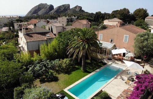 La Ciotat House | Maison de Charme, 5 Chambres, Piscine
