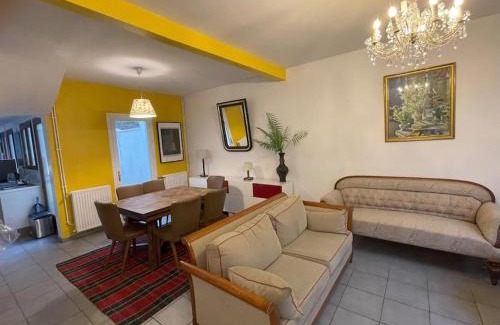 Saint-Denis Apartment | Maison de Charme 95m2 à Saint-Denis PLEYEL, 4 Chambres, Terrasse, Calme, Proche Paris et Stade de France