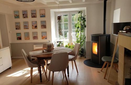 Ver-sur-Mer House | Maison de charme avec terrasse