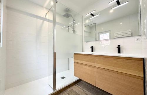 Riantec House | Maison de pêcheur Rénovée À 50m des plages