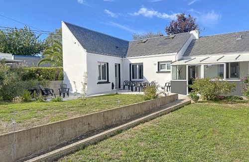 Locmiquelic House | Maison de Pêcheur Rénovée à Riantec avec Jardin et Véranda - FR-1-349-200