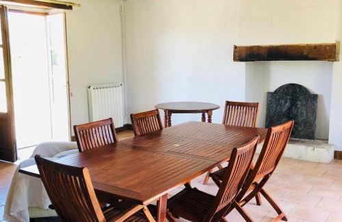 Belabre House | Maison de vacances avec piscine partagée dans le Parc de la Brenne, linge et ménage inclus - FR-1-591-199