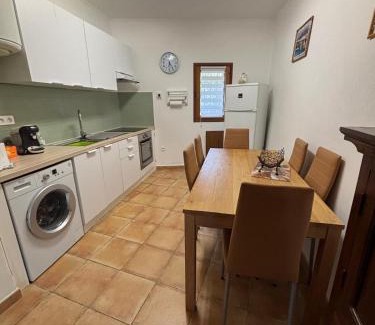 Farinole House | Maison de village VUE 360°