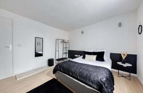 Sevran Apartment | Maison de ville triplex proche CDG