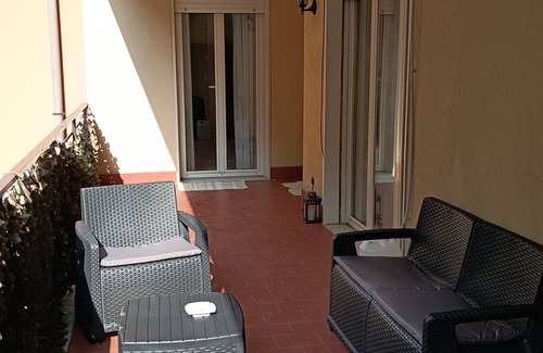 Picanello-Ognina-Barriera-Canalicchio Apartment | Maison Debora whit garage a Catania Families Friends Sea and metro at 400 metres