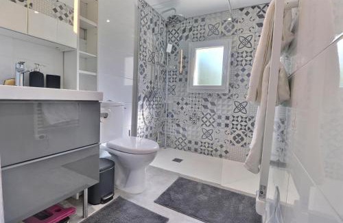 Le Luc House | Maison du sud avec jacuzzi