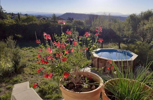 Forcalquier House | Maison en Provence, Belle Vue, Grand Jardin, Petite Piscine