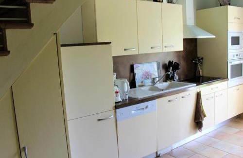 Lamonzie-Saint-Martin House | Maison familiale avec piscine près de Bergerac, idéale pour randos et visites historiques - FR-1-616-112
