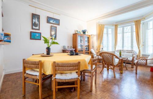 Audierne House | Maison familiale côté rivière