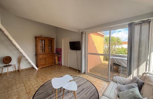 Chateau-d'Olonne House | Maison fonctionnelle avec jardin et parking privé aux Sables-d'Olonne - FR-1-197-619