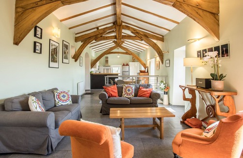 Payzac House | Maison grand confort 6 pers wifi heated pool jacuzzi