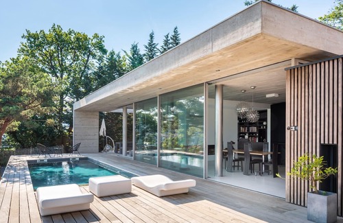 Francheville Villa | Maison H - Architect's house inside-out with view