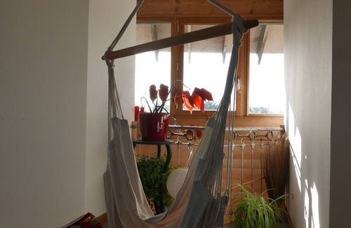 La Plaine-sur-Mer House | Maison Insolite en Paille au Bord de la mer