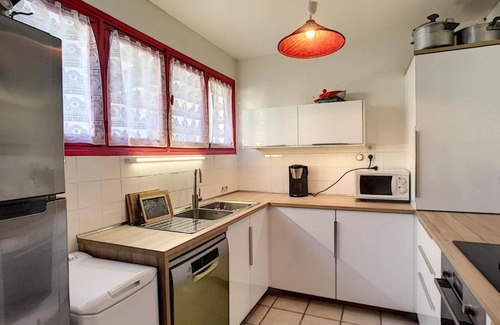Jullouville House | Maison Jullouville, 5 pièces, 10 personnes - FR-1-361-21