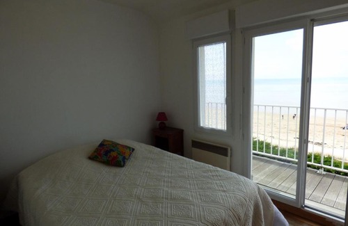 Jullouville House | Maison Jullouville, 5 pièces, 10 personnes - FR-1-361-21
