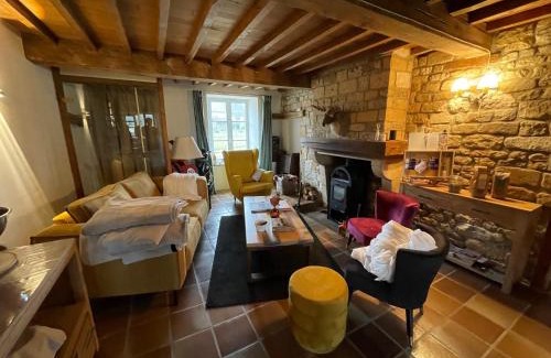 Vendresse Bed & Breakfast | Maison Longue de La Cassine
