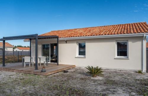 Saint-Paul-en-Born House | Maison moderne à 6 km de Mimizan pour 6 personnes, ménage inclus - FR-1-50-156