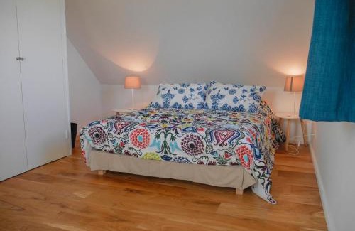 Locmaria House | Maison Neuve Confortable Proche Plages à Locmaria – Jardin, Terrasse, Wifi, Classée 3* - FR-1-418-209