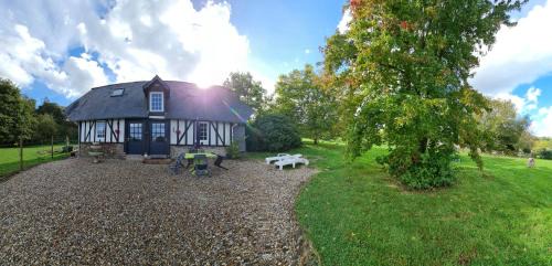 Freneuse-sur-Risle Bed & Breakfast | Maison normande