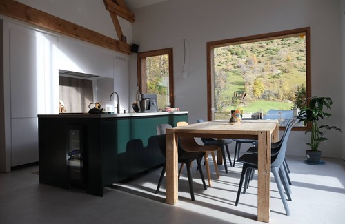 Orcieres Ski Chalet | Maison Outhera - 10 min. from the ski slopes in absolute peace and quiet