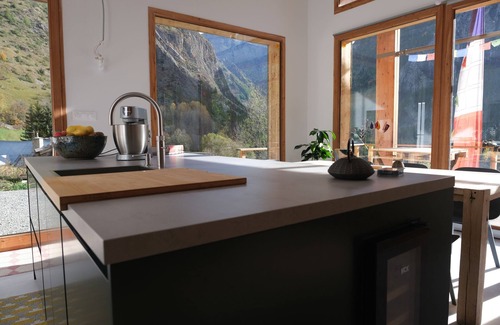 Orcieres Ski Chalet | Maison Outhera - 10 min. from the ski slopes in absolute peace and quiet