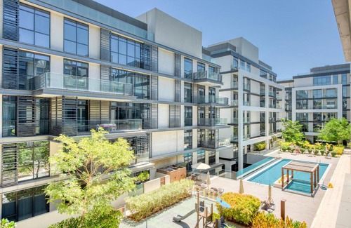 Al Wasl Apartment | Maison Privee - Apt with Dubai Luxury Experience Nxt to Burj Khalifa