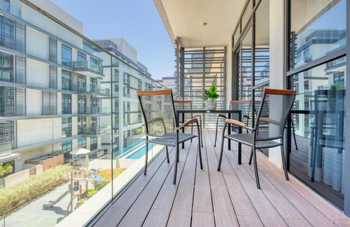 Al Wasl Apartment | Maison Privee - Apt with Dubai Luxury Experience Nxt to Burj Khalifa