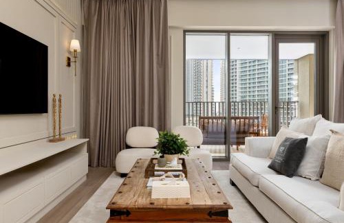 Dubai Apartment | Maison Privee - Creekside Elegance with Canal Vws at Creek Beach