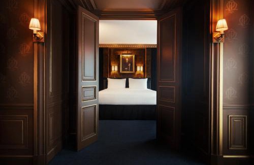 Enfants-Rouges Hotel | Maison Proust, Hotel & Spa La Mer