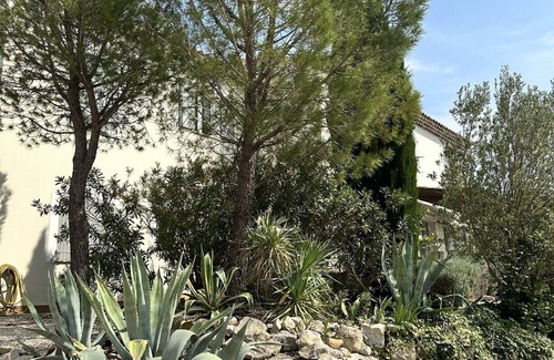 Theziers House | Maison Provençale Avec Piscine