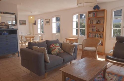 Locmaria House | Maison récente à 200m de la côte sauvage, jardin, animaux acceptés - FR-1-418-67