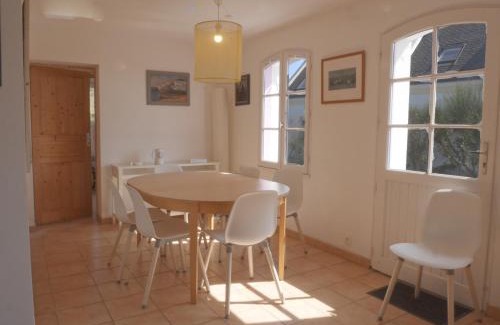 Locmaria House | Maison récente à 200m de la côte sauvage, jardin, animaux acceptés - FR-1-418-67