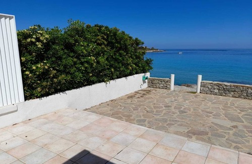 Marine de Saint Ambroggio House | Maison - Sant'ambroggio - La Méditerranée au Bout de la Terrasse