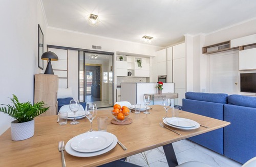 Gianicolo Apartment | Maison Silvestri 2 BDR Apartment