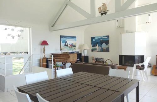 Saint-Gildas-de-Rhuys House | Maison spacieuse à 400m de la plage des Govelins, vue mer - FR-1-639-138