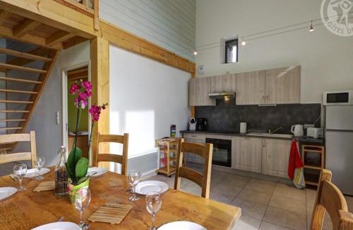 Saint-Heand House | Maison spacieuse avec terrasse, jardin et poêle à bois à Saint-Héand - FR-1-496-146