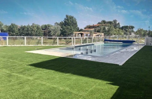 Serignan House | Maison Spacieuse Près de la Plage + Kitchenette