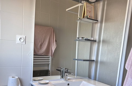 Saint-Come-de-Fresne House | Maison sur la mer 2/4 Personnes Plages du Débarquement