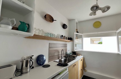 Saint-Pierre-la-Mer House | Maison sur la plage/House on the beach