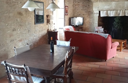 Lavercantiere House | Maison Typique du LOT Près Piscine Communale et Animaux Admis