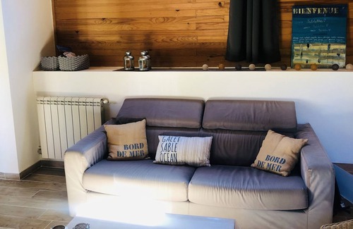 Les Sablettes Ski Chalet | Maisonette Les Sablettes 150m from the beach