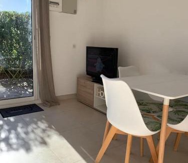 Saint-Vallier-de-Thiey Apartment | Maisonnette dans belle résidence