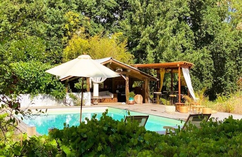 Arjuzanx House | Maisons Dans une Réserve Naturelle au Bord D'un Lac. Proximité des Plages