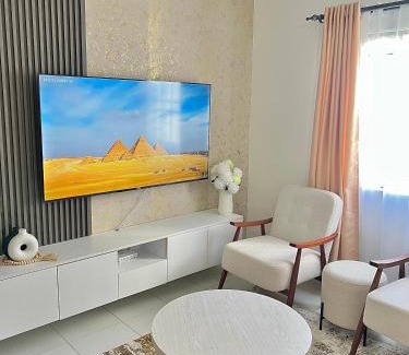 Manyimbo Apartment | Majestic Haven Suite