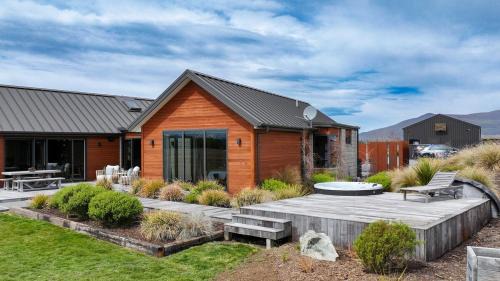 Ben Ohau House | Majestic Mountain Retreat
