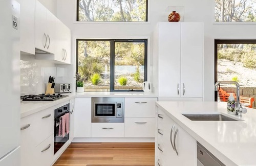 Katoomba House | Majestic Mountain View in Katoomba